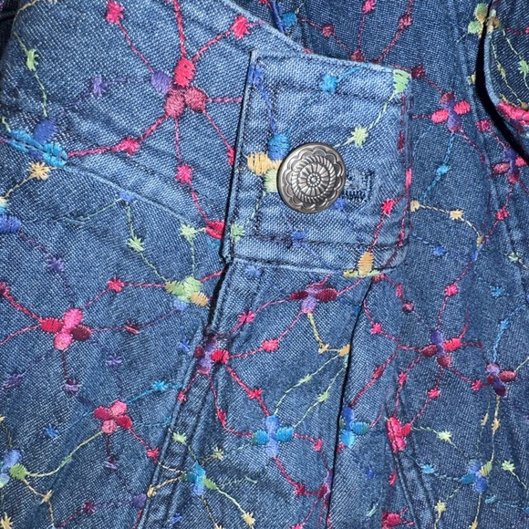 Vintage Floral embroidered Denim Jacket or button up over shirt. Oversized - Picture 7 of 9